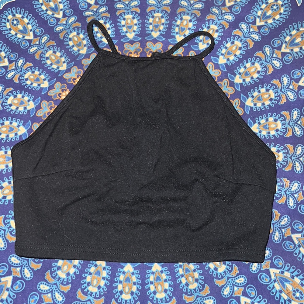Black crop top